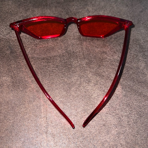 5/$25 New Shein Sunglasses - Picture 5 of 7